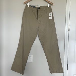 Calvin Klein Khakis Sz 32W 30L NWT